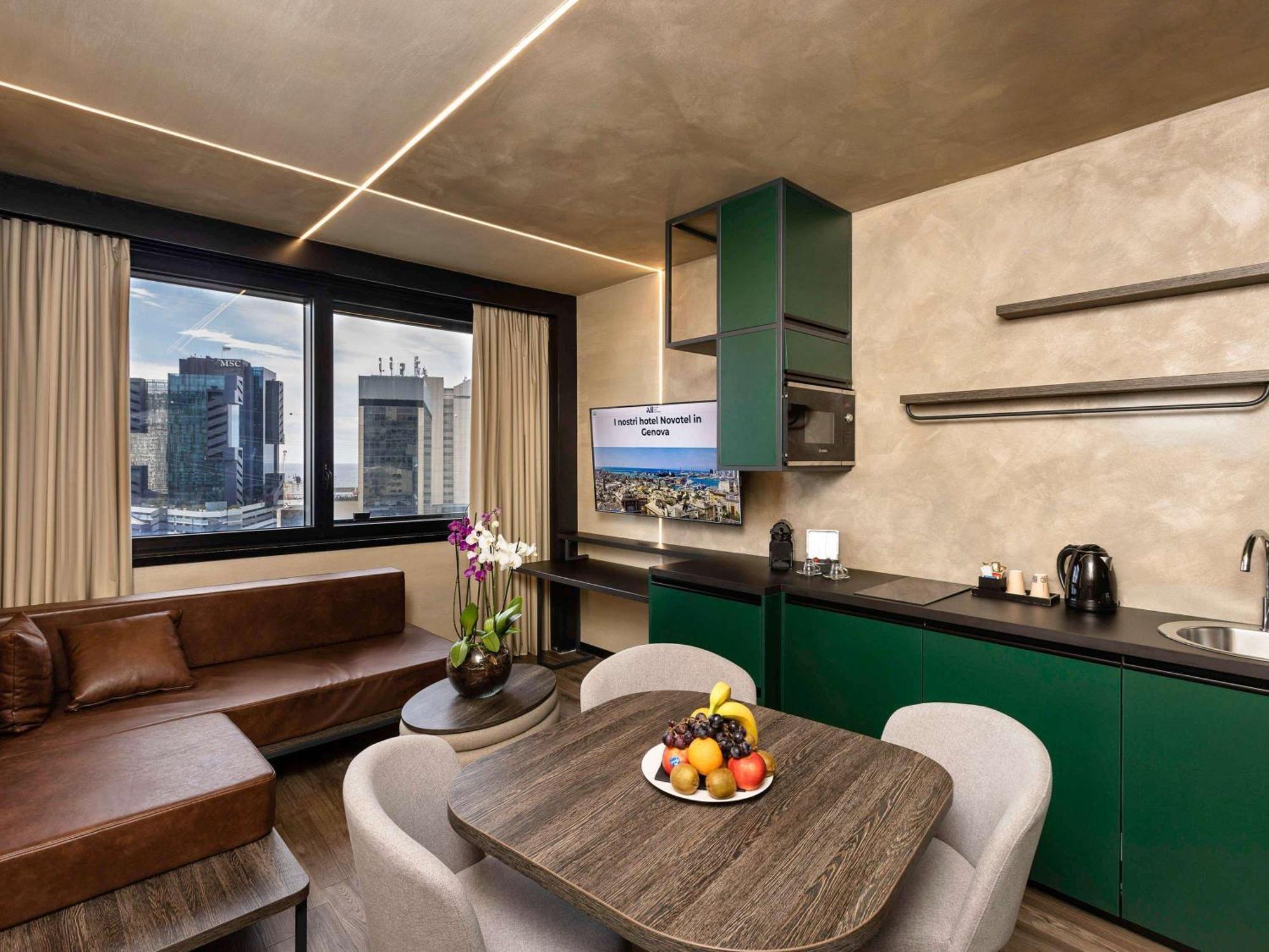 Novotel Genova City Exterior photo